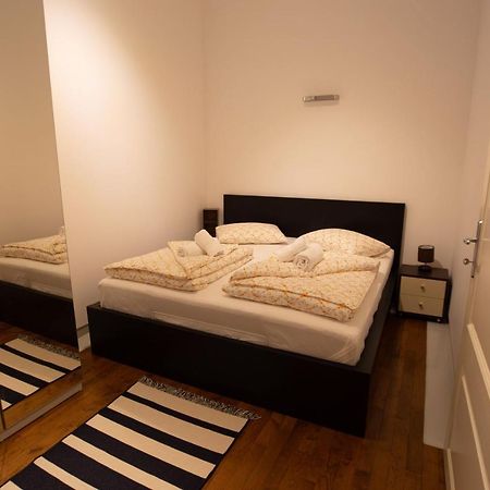 Alessia Apartment In The Old Town Timisoara Exterior foto